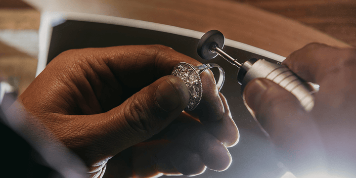 Custom Jewelry for Special Occasions: Turning Moments into Memories