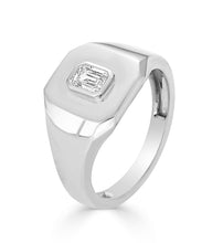 The Oran Emerald Cut Signet