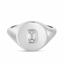 Lito Emerald Cut Round Signet Ring