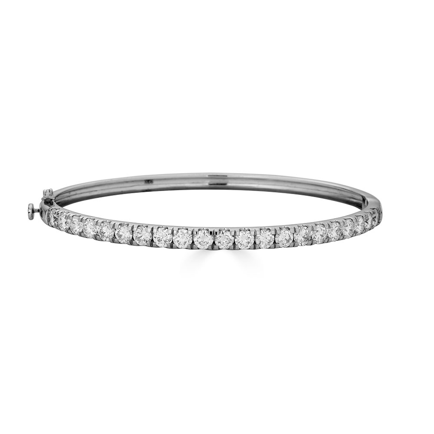 The Zia Classic Bangle Lab Grown Diamonds by Lumeniri