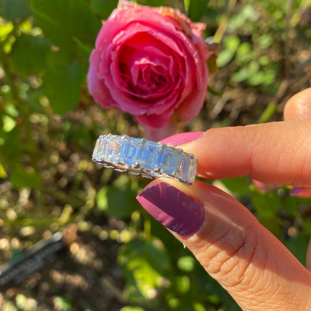 Lumeniri 14K Gold Emerald Cut Diamond Eternity Band