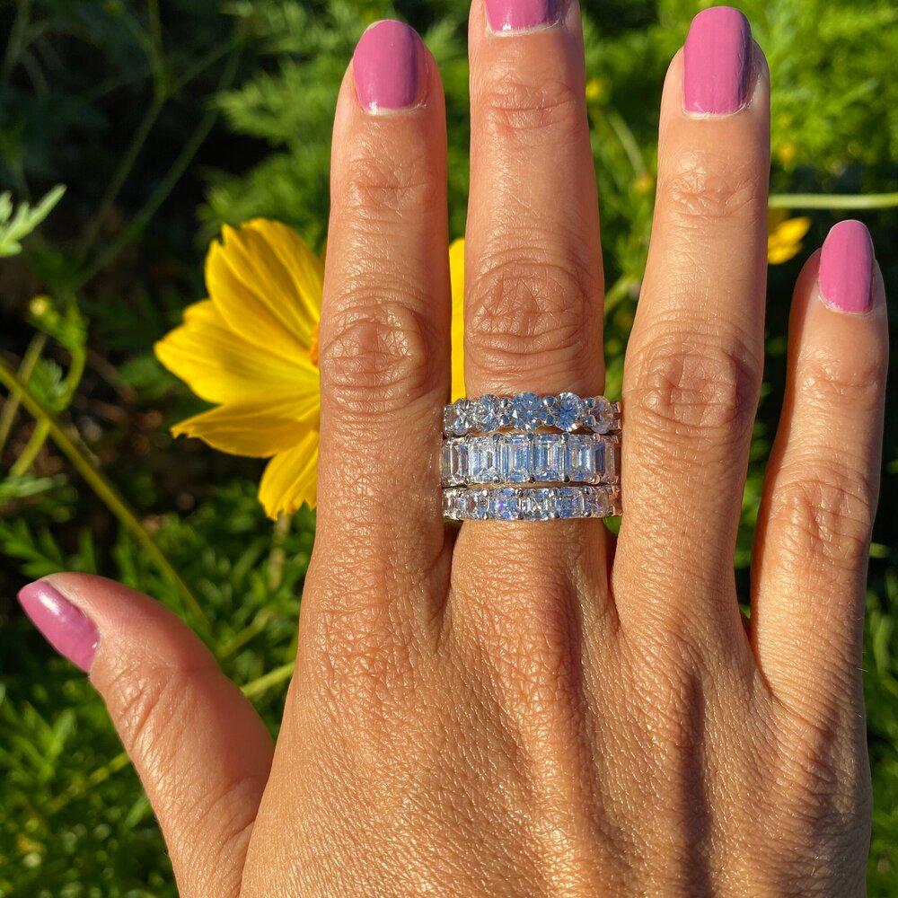 Lumeniri 14K Gold Emerald Cut Diamond Eternity Band