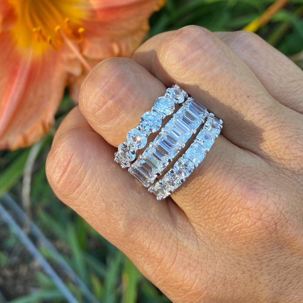 Lumeniri 14K Gold Emerald Cut Diamond Eternity Band